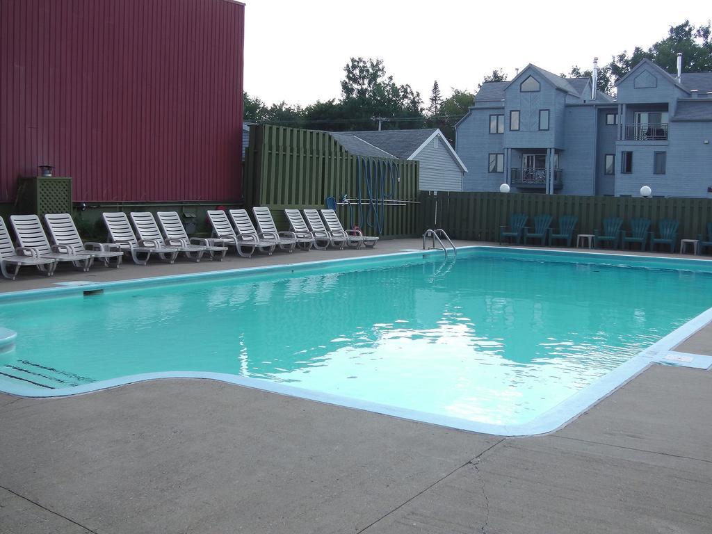 Holiday Villa Resorts At Mont Ste Anne Beaupré Exterior foto